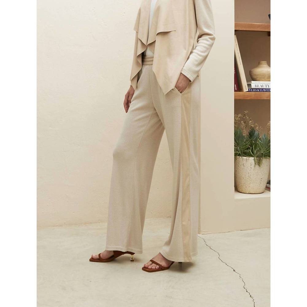 NEW AMS PURE knit pants in beige